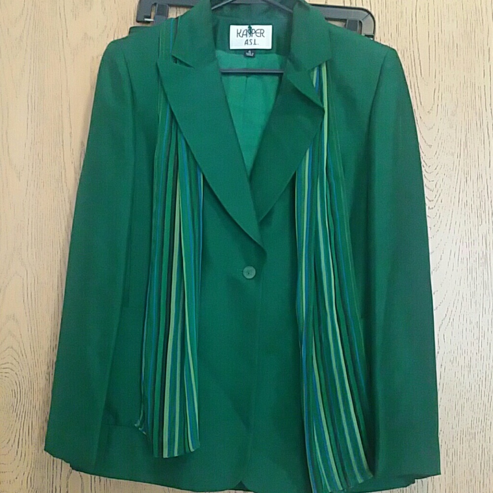 2pc Ladies Suit  (skirt)